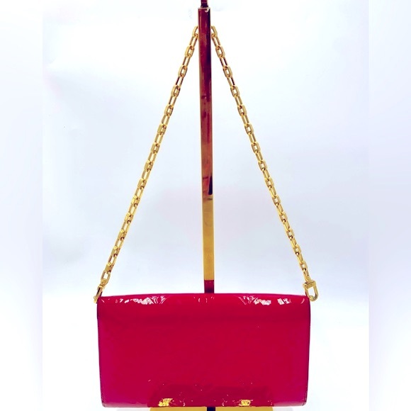 Auth Louis Vuitton Felicie Magenta Vernis Wallet on Chain Pouchette Shoulder Bag - Picture 10 of 15